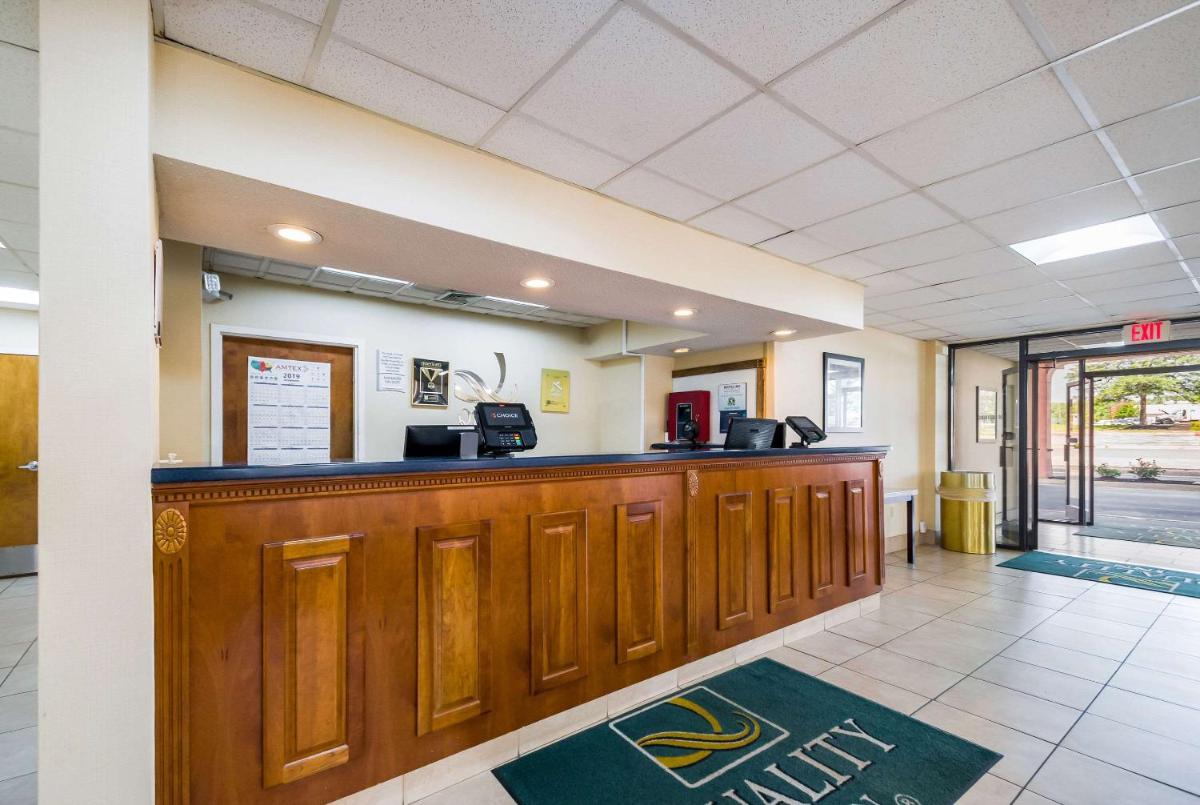 Quality Inn Fredericksburg-Central Park Area - image 4