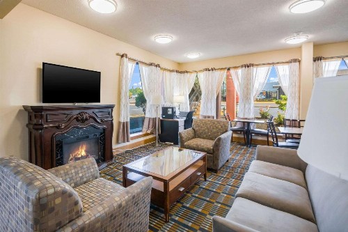 Quality Inn Fredericksburg-Central Park Area - image 7