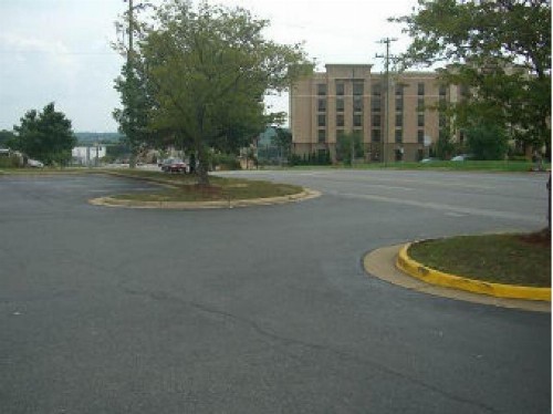 Knights Inn - Fredericksburg - image 5