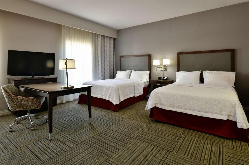 Hampton Inn & Suites Fredericksburg - image 24