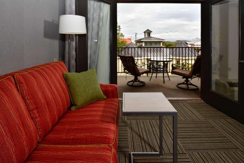 Hampton Inn & Suites Fredericksburg - image 8