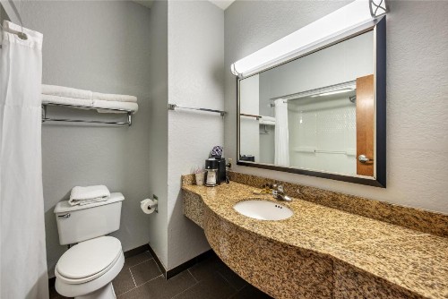 Best Western Plus Fredericksburg - image 21