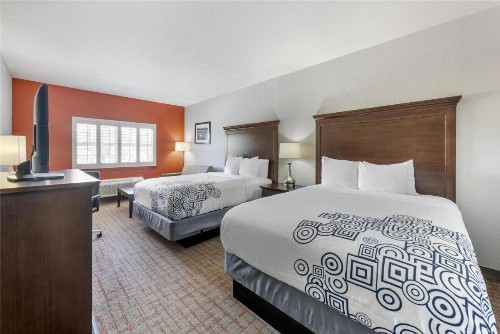 Best Western Plus Fredericksburg - image 3
