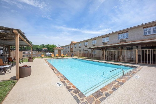 Best Western Plus Fredericksburg - image 7
