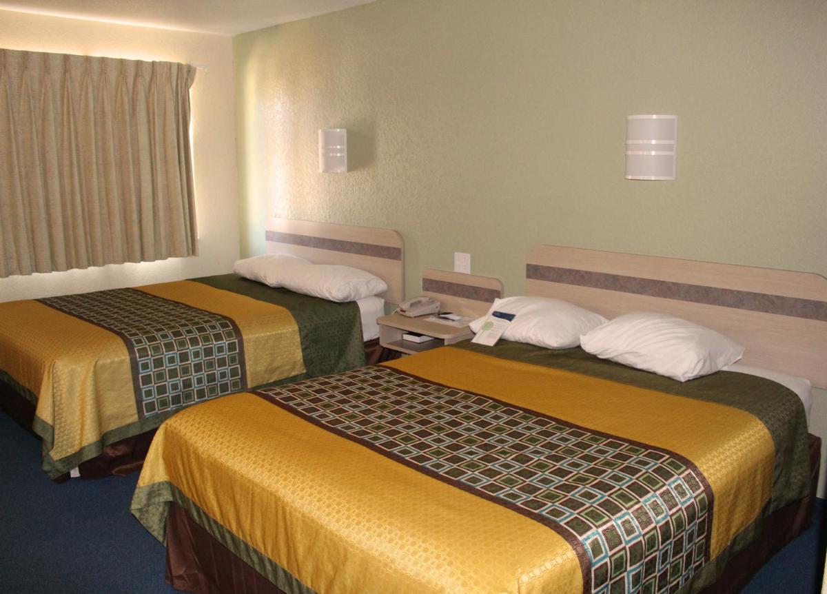 Wine Country Inn - image 6