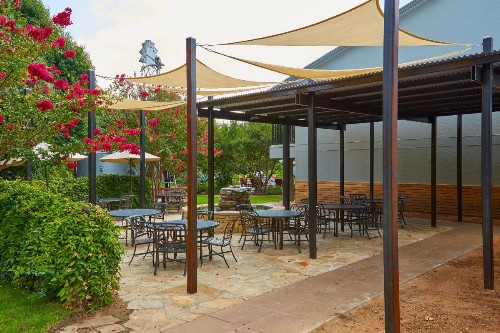 Fredericksburg Inn and Suites - image 13
