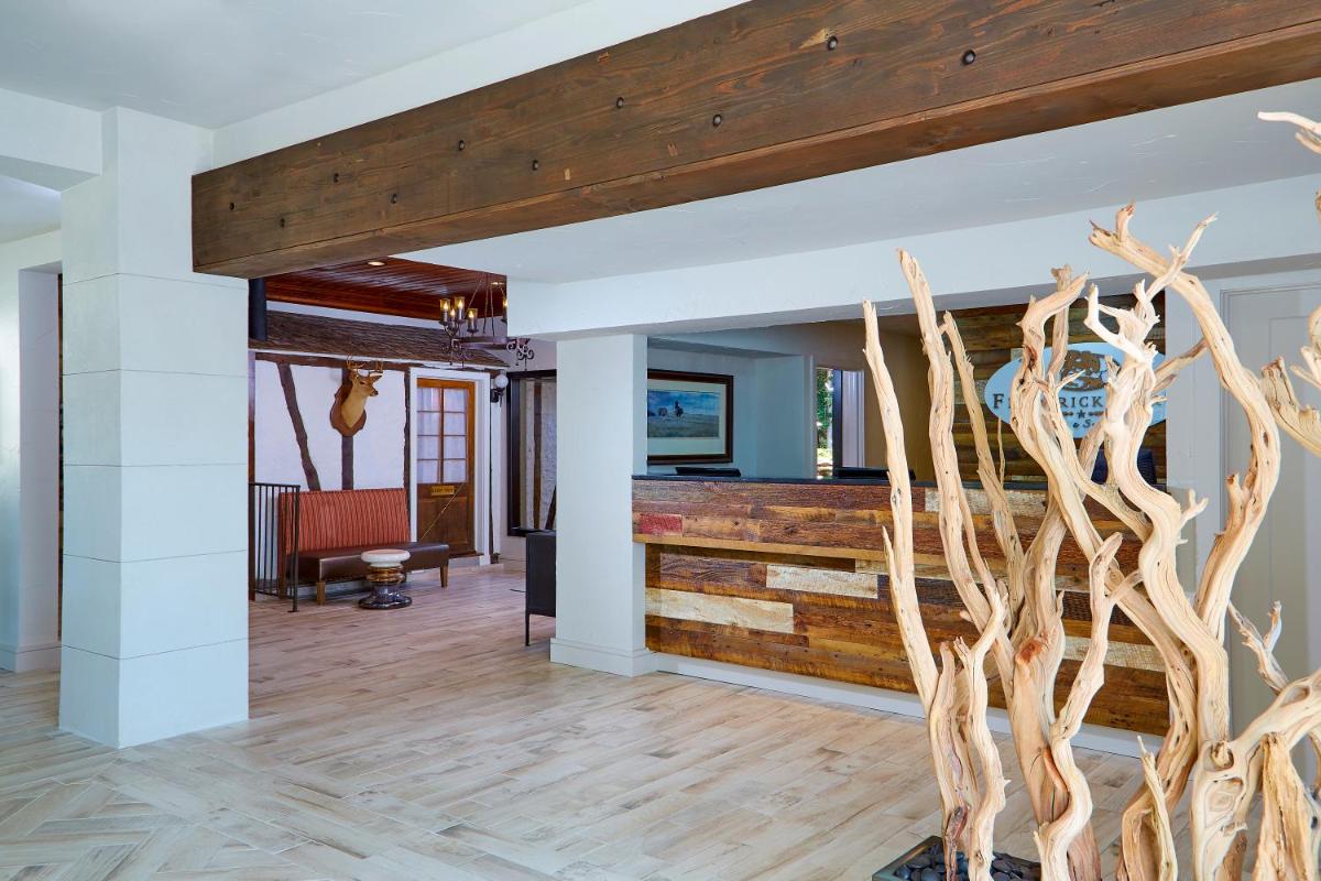 Fredericksburg Inn and Suites - image 4