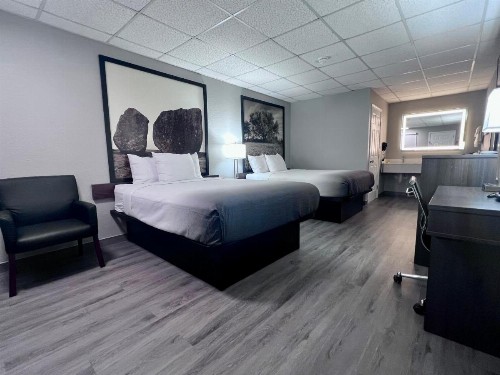 Super 8 by Wyndham Fredericksburg - image 11