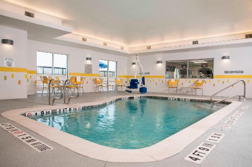 Fairfield Inn & Suites by Marriott Fredericksburg - image 19