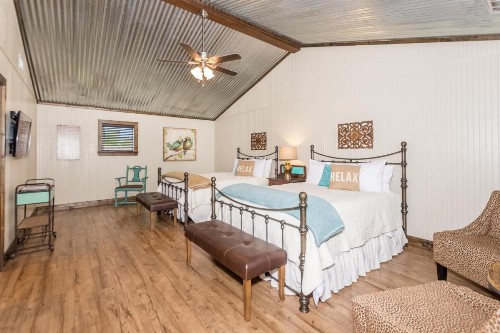Vineyard Trail Cottages- Adults Only - image 17