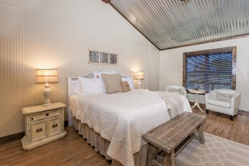 Vineyard Trail Cottages- Adults Only - image 24