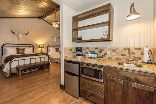 Vineyard Trail Cottages- Adults Only - image 32