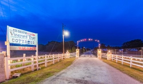 Vineyard Trail Cottages- Adults Only - image 40