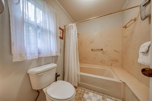Humble House - image 8