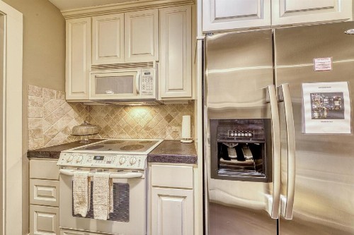 Eva's Guest House - image 11