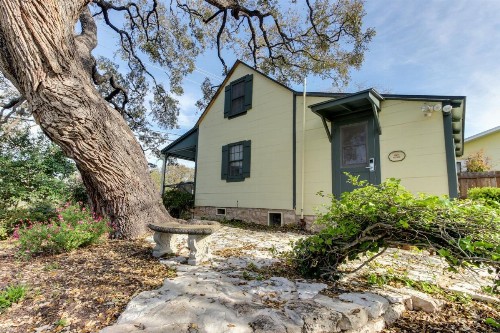 The Oak House - image 6