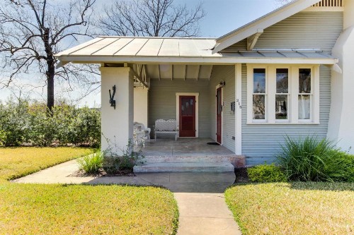 Travis Street - image 6