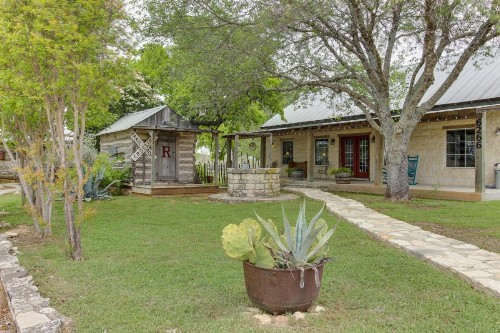 Historic Rocky Hill - image 6