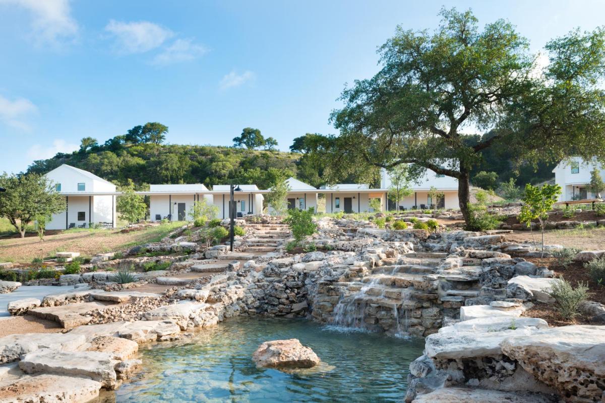 Contigo Ranch - main image