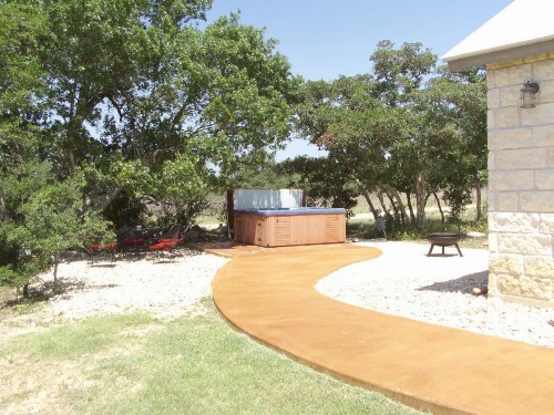 Breezy Hills Cottages - Moonlight Cottage - image 2