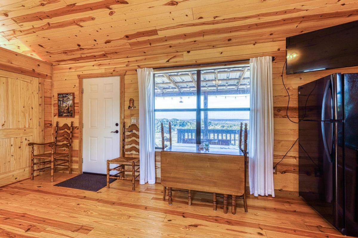 Rocky Ridge Cabin - image 7