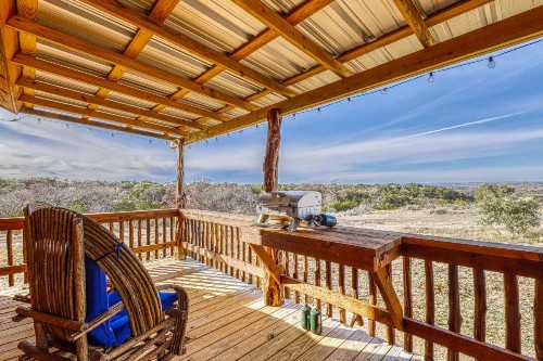 Rocky Ridge Cabin - image 9