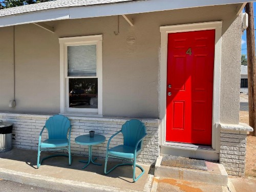 Frederick Motel - image 11