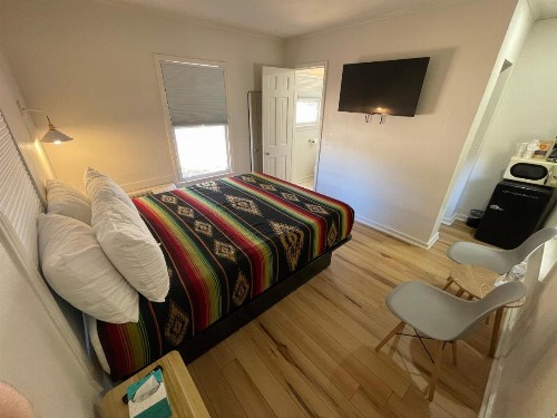 Frederick Motel - image 13