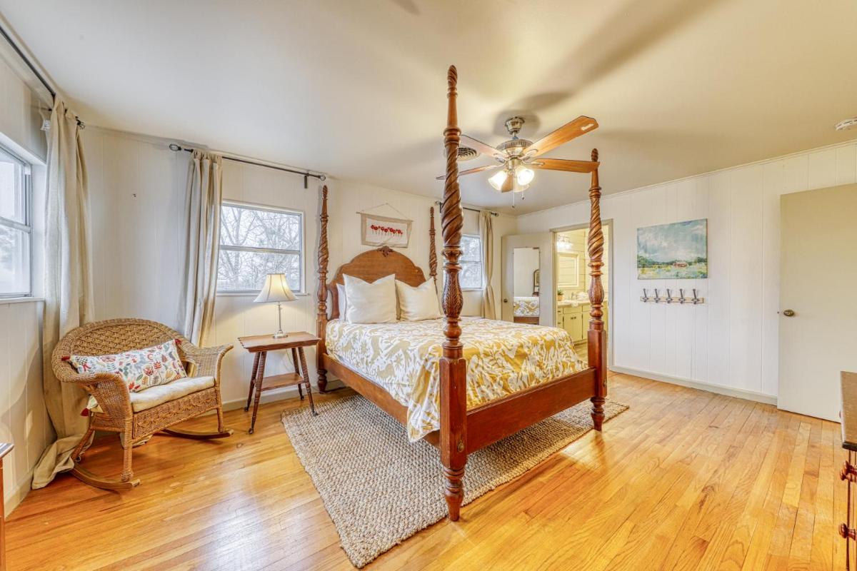 Countryside Manor - image 7