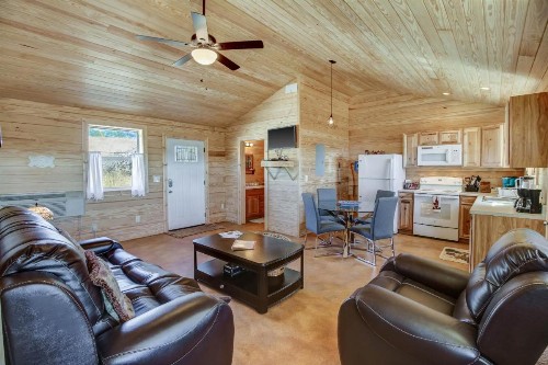 Peaceful Providence Guesthouse - image 7