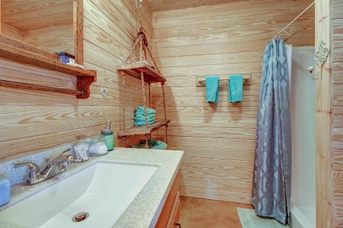 Peaceful Providence Guesthouse - image 8