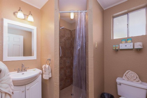 Country Inn & Cottages Motel - image 12
