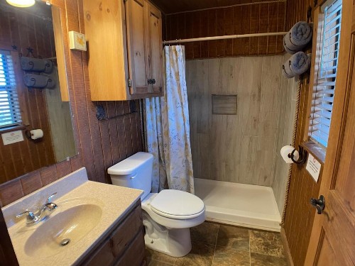 Walnut Canyon Cabins - image 12