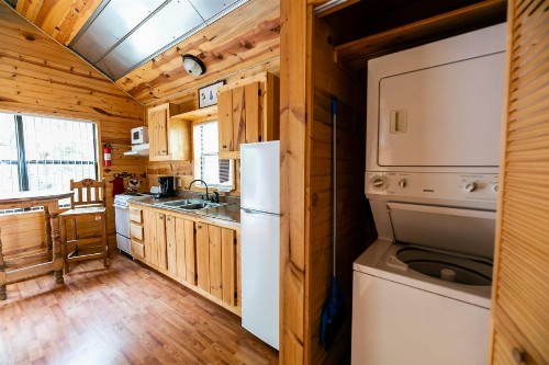 Walnut Canyon Cabins - image 29