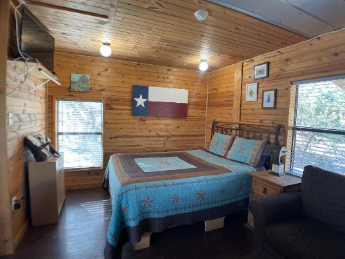 Walnut Canyon Cabins - image 34