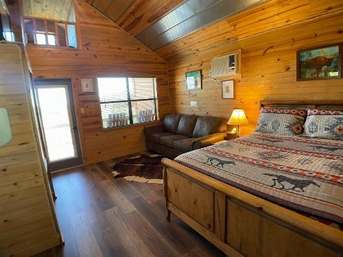 Walnut Canyon Cabins - image 37
