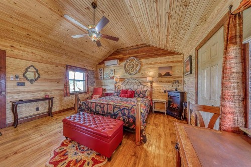 Sunset Cabin - image 7