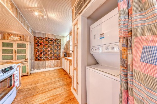 Cosmos Cottage - image 6