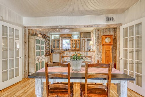 Cosmos Cottage - image 8