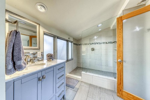 406 Lodge - image 7
