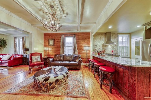 The Main House @ Durst Haus - image 9