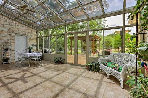 Cozy Scenic Home -2 Mi to Downtown Fredericksburg - image 6