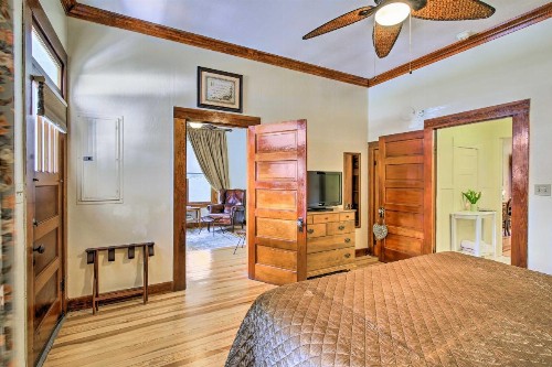 Fredericksburg Escape with Patio Near Downtown! - image 11