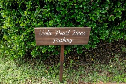 Viola Pearl Haus - image 2