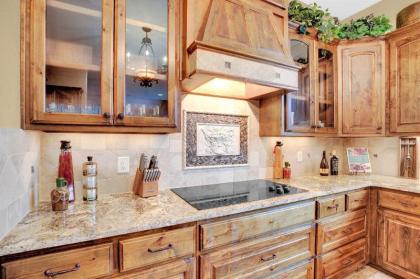 Luxury On Main St! Stunning Home in Heart of Fred! - image 10