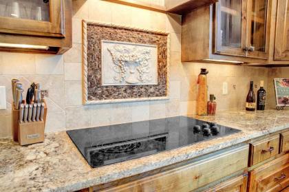 Luxury On Main St! Stunning Home in Heart of Fred! - image 13