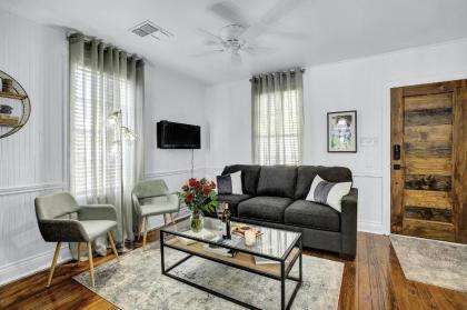 New! Charming Cottage Near Main with Patio and FirePit