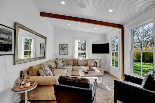 New Charming Home Near Main with Grill and FirePit - image 8