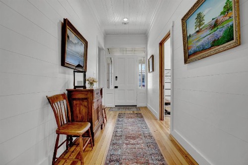 New Charming Home Near Main with Grill and FirePit - image 9