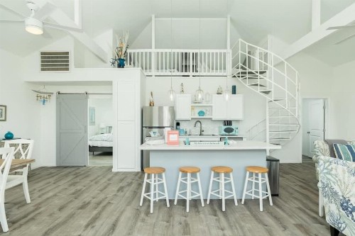 Casita at the Pass - Cute Beach Getaway Filtered Views of Gulf and Bay! - image 38